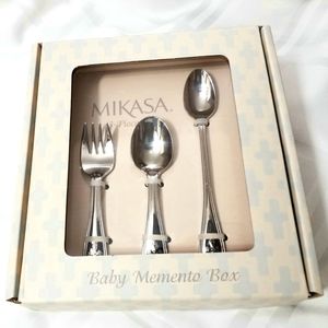 Mikasa Cross 3-Piece Baby Feeding Set